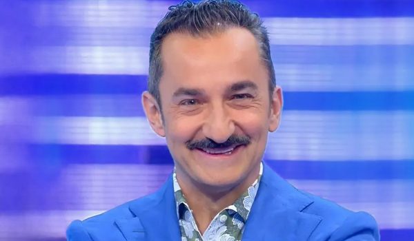 Cinegiornale.net nicola-savino-la-tiene-nascosta-hai-mai-visto-sua-moglie-e-bellissima-foto-600x350 Nicola Savino la tiene nascosta: hai mai visto sua moglie? É bellissima [FOTO] Gossip News  