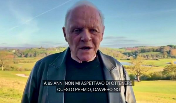 Cinegiornale.net oscar-2021-il-videomessaggio-di-anthony-hopkins-dopo-lassenza-alla-cerimonia-600x350 Oscar 2021: il videomessaggio di Anthony Hopkins dopo l’assenza alla cerimonia News  