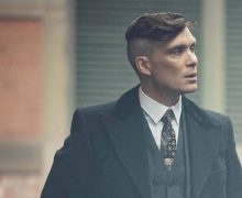 Cinegiornale.net peaky-blinders-cillian-murphy-in-una-foto-dal-set-dellultima-stagione-220x180 Peaky Blinders: Cillian Murphy in una foto dal set dell’ultima stagione News  