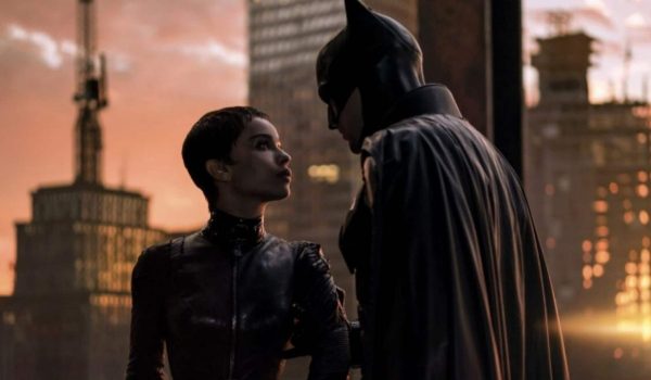 Cinegiornale.net the-batman-zoe-kravitz-e-catwoman-in-un-video-dietro-le-quinte-del-film-600x350 The Batman: Zoë Kravitz è Catwoman in un video dietro le quinte del film News  