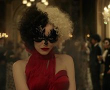 Cinegiornale.net crudelia-il-nuovo-titolo-disney-tra-grande-stile-e-unottima-emma-stone-220x180 Crudelia | Il nuovo titolo Disney tra grande stile e un’ottima Emma Stone News Recensioni  
