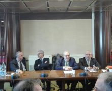 Cinegiornale.net il-commento-dellanica-sullaccordo-per-il-rinnovo-del-ccnl-doppiaggio-220x180 Il commento dell’ANICA sull’accordo per il rinnovo del CCNL Doppiaggio Cinema News  