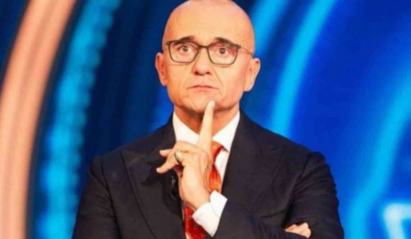 Cinegiornale.net la-grande-casa-di-riposo-gf-rischia-grosso-signorini-finisce-nei-guai-600x350 “La grande casa di riposo”: GF rischia grosso | Signorini finisce nei guai Gossip News  