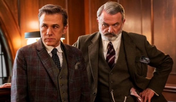 Cinegiornale.net the-portable-door-christoph-waltz-e-sam-neill-nella-prima-immagine-del-film-600x350 The Portable Door: Christoph Waltz e Sam Neill nella prima immagine del film News  