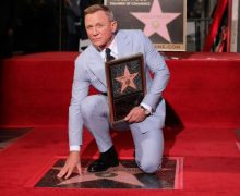 Cinegiornale.net daniel-craig-ricevera-una-stella-sulla-hollywood-walk-of-fame-220x180 Daniel Craig riceverà una stella sulla Hollywood Walk of Fame News  