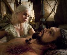 Cinegiornale.net dune-jason-momoa-svela-la-scena-dedicata-a-emilia-clarke-220x180 Dune: Jason Momoa svela la scena dedicata a Emilia Clarke News  