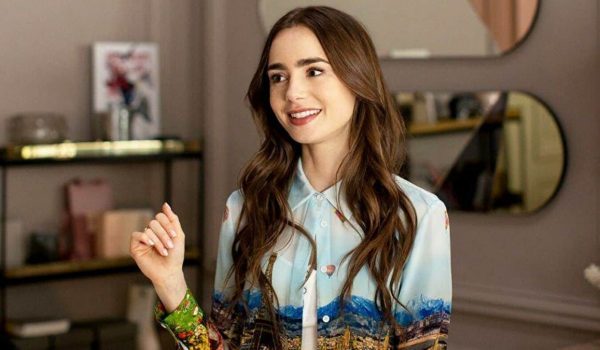 Cinegiornale.net e-una-delle-giovani-attrici-piu-amate-recita-nella-serie-piu-glamour-di-netflix-e-il-suo-personaggio-si-e-trasferito-a-parigi-la-riconoscete-600x350 É una delle giovani attrici più amate, recita nella serie più glamour di Netflix e il suo personaggio si è trasferito a Parigi. La riconoscete? News  