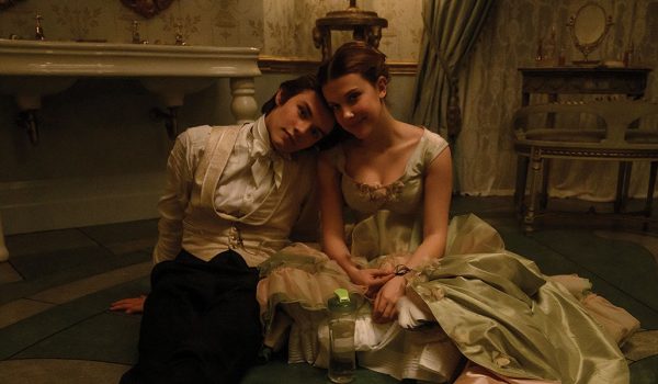 Cinegiornale.net enola-holmes-2-ecco-le-nuove-foto-dal-set-con-henry-cavill-600x350 Enola Holmes 2: ecco le nuove foto dal set con Henry Cavill News  