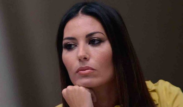 Cinegiornale.net furia-elisabetta-gregoraci-come-si-e-conciato-il-figlio-la-manda-in-tilt-600x350 Furia Elisabetta Gregoraci: “Come si é conciato?” | Il figlio la manda in tilt Gossip News  