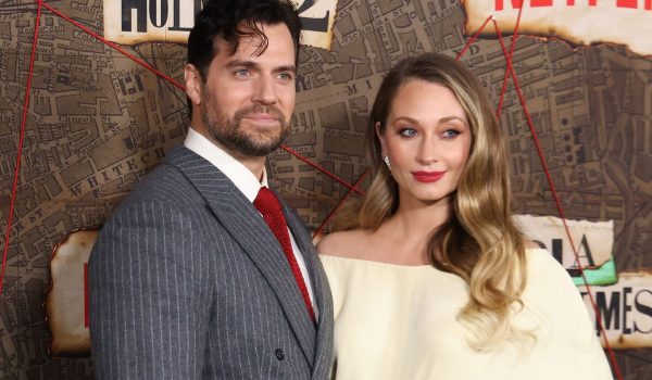 Cinegiornale.net henry-cavill-e-fidanzato-la-storia-delle-relazioni-della-star-di-the-witcher-600x350 Henry Cavill è fidanzato? la storia delle relazioni della star di The Witcher News  