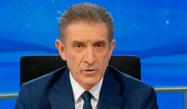 Cinegiornale.net ho-paura-per-i-miei-figli-ezio-greggio-esplode-il-messaggio-da-brividi-fa-commuovere-600x350 “Ho paura per i miei figli”: Ezio Greggio esplode | Il messaggio da brividi fa commuovere Gossip News  