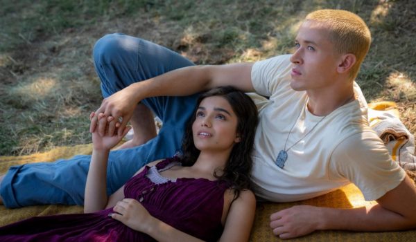 Cinegiornale.net hunger-games-la-ballata-dellusignolo-e-del-serpente-una-nuova-immagine-dal-set-ritrae-lucy-gray-e-snow-insieme-600x350 Hunger Games: La ballata dell’usignolo e del serpente: una nuova immagine dal set ritrae Lucy Gray e Snow insieme News  