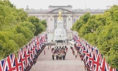 Cinegiornale.net intruso-a-buckingham-palace-la-royal-family-ha-paura-la-sorveglianza-inutile Intruso a Buckingham Palace: la Royal Family ha paura | La sorveglianza inutile Gossip News  