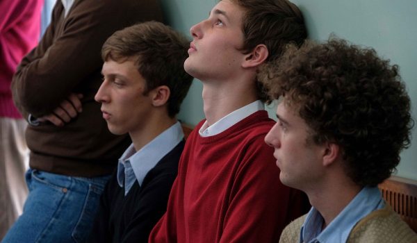 Cinegiornale.net la-scuola-cattolica-recensione-del-film-di-stefano-mordini-venezia-78-600x350 La scuola cattolica: recensione del film di Stefano Mordini – Venezia 78 News Recensioni  