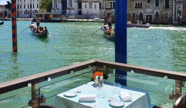 Cinegiornale.net le-migliori-cose-da-fare-a-venezia-durante-il-festival-esperienze-per-tutti-i-gusti-600x350 Le migliori cose da fare a Venezia durante il festival | Esperienze per tutti i gusti News  