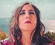 Cinegiornale.net linvenzione-della-neve-la-favola-di-una-sirena-che-voleva-essere-bambina-la-recensione-220x180 L’invenzione della neve: la favola di una sirena che voleva essere bambina. La recensione News Recensioni Trailers  