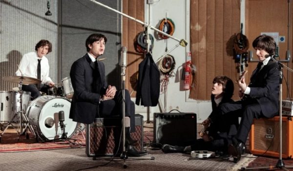 Cinegiornale.net midas-man-le-prime-immagini-del-film-sul-manager-dei-beatles-600x350 Midas Man: le prime immagini del film sul manager dei Beatles News  