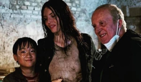 Cinegiornale.net occhiali-neri-si-sono-concluse-le-riprese-del-nuovo-film-di-dario-argento-600x350 Occhiali neri: si sono concluse le riprese del nuovo film di Dario Argento News  