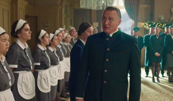 Cinegiornale.net the-palace-il-film-di-roman-polanski-riceve-3-minuti-di-standing-ovation-a-venezia-600x350 The Palace: il film di Roman Polanski riceve 3 minuti di standing ovation a Venezia News  