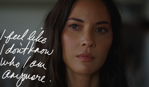 Cinegiornale.net violet-il-trailer-del-film-diretto-da-justine-bateman-con-star-olivia-munn-600x350 Violet: il trailer del film diretto da Justine Bateman con star Olivia Munn News  