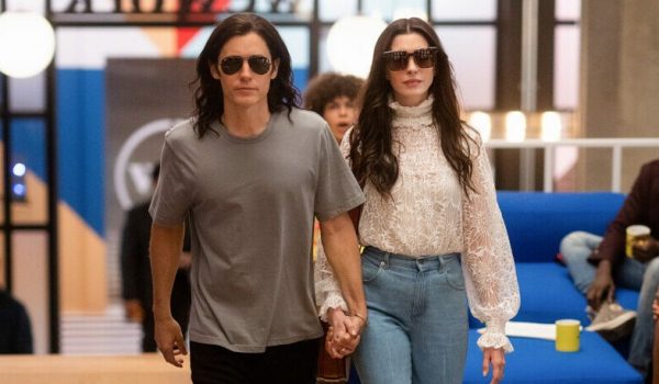 Cinegiornale.net wecrashed-anne-hathaway-e-jared-leto-nella-prima-immagine-della-serie-600x350 WeCrashed: Anne Hathaway e Jared Leto nella prima immagine della serie News  