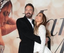 Cinegiornale.net ben-affleck-e-la-sorpresa-a-jennifer-lopez-per-san-valentino-mi-ha-sciolto-il-cuore-220x180 Ben Affleck e la sorpresa a Jennifer Lopez per San Valentino: “Mi ha sciolto il cuore” News  