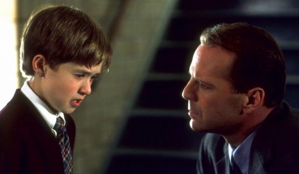Cinegiornale.net bruce-willis-le-toccanti-parole-di-haley-joel-osment-con-cui-ha-recitato-ne-il-sesto-senso-600x350 Bruce Willis: le toccanti parole di Haley Joel Osment con cui ha recitato ne Il sesto senso News  