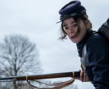Cinegiornale.net dickinson-3-recensione-della-terza-stagione-della-serie-appletv-220x180 Dickinson 3: recensione della terza stagione della serie AppleTv+ News Recensioni  