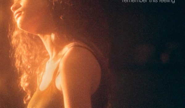 Cinegiornale.net euphoria-zendaya-nel-poster-ufficiale-della-seconda-stagione-della-serie-600x350 Euphoria: Zendaya nel poster ufficiale della seconda stagione della serie News  