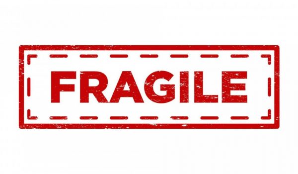 Cinegiornale.net fragile-600x350 Fragile Cinema News Trailers  