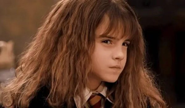 Cinegiornale.net harry-potter-20th-anniversary-che-gaffe-usano-la-foto-sbagliata-e-i-fan-reagiscono-allerrore-600x350 Harry Potter 20th Anniversary, che gaffe! Usano la foto sbagliata e i fan reagiscono all’errore News  