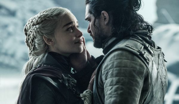 Cinegiornale.net il-trono-di-spade-ecco-il-vero-motivo-per-cui-jon-snow-ha-ucciso-daenerys-targaryen-svelato-da-kit-harington-600x350 Il Trono di Spade: ecco il vero motivo per cui Jon Snow ha ucciso Daenerys Targaryen, svelato da Kit Harington News Serie-tv  