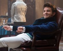 Cinegiornale.net jonathan-bailey-la-star-di-bridgerton-rivela-di-aver-subito-pressioni-per-nascondere-la-sua-omosessualita-220x180 Jonathan Bailey: la star di Bridgerton rivela di aver subito pressioni per nascondere la sua omosessualità News  