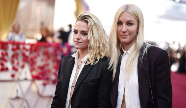 Cinegiornale.net kristen-stewart-sta-lavorando-a-una-serie-tv-con-la-sua-fidanzata-600x350 Kristen Stewart sta lavorando a una serie TV con la sua fidanzata News Serie-tv  