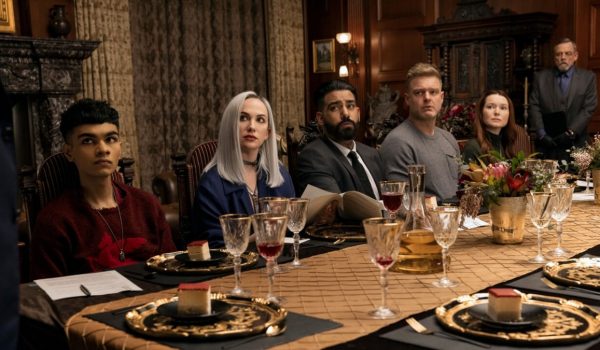 Cinegiornale.net la-caduta-della-casa-degli-usher-guida-al-cast-e-ai-personaggi-della-nuova-serie-netflix-600x350 La caduta della casa degli Usher: guida al cast e ai personaggi della nuova serie Netflix News  