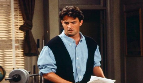 Cinegiornale.net la-morte-di-matthew-perry-il-vicino-di-casa-ha-visto-piu-di-quanto-avrebbe-voluto-una-scena-inquietante-600x350 La morte di Matthew Perry: il vicino di casa ha visto più di quanto avrebbe voluto | Una scena inquietante Gossip News  