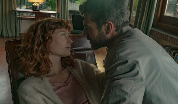 Cinegiornale.net le-fate-ignoranti-il-poster-ufficiale-della-serie-in-arrivo-su-disney-600x350 Le fate ignoranti: il poster ufficiale della serie in arrivo su Disney+ News  