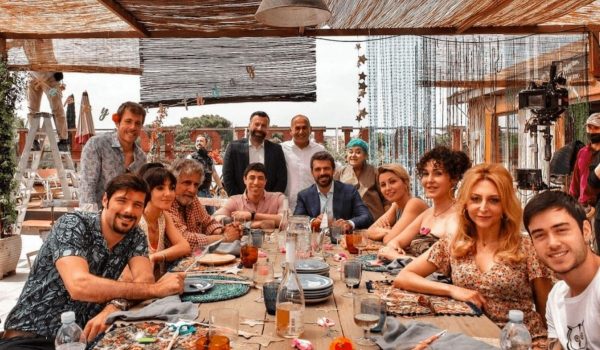 Cinegiornale.net le-fate-ignoranti-teaser-e-data-di-uscita-della-serie-di-ferzan-ozpetek-600x350 Le fate ignoranti: teaser e data di uscita della serie di Ferzan Özpetek News  