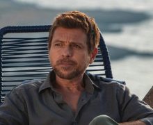 Cinegiornale.net makari-2-trama-e-anticipazioni-della-seconda-stagione-della-serie-rai-con-claudio-gioe-220x180 Màkari 2: trama e anticipazioni della seconda stagione della serie Rai con Claudio Gioè News  