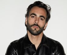 Cinegiornale.net marco-mengoni-super-ospite-a-sanremo-2022-carriera-e-vita-privata-del-cantante-italiano-220x180 Marco Mengoni super ospite a Sanremo 2022: carriera e vita privata del cantante italiano News  