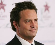 Cinegiornale.net morto-matthew-perry-addio-al-chandler-di-friends-aveva-54-anni-220x180 Morto Matthew Perry, addio al Chandler di Friends: aveva 54 anni News  