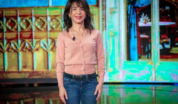 Cinegiornale.net nathalie-guetta-chi-e-lattrice-che-interpreta-la-perpetua-natalina-in-don-matteo-13-600x350 Nathalie Guetta: chi è l’attrice che interpreta la perpetua Natalina in Don Matteo 13 News  