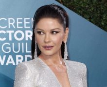 Cinegiornale.net national-treasure-catherine-zeta-jones-nel-cast-della-serie-disney-220x180 National Treasure: Catherine Zeta-Jones nel cast della serie Disney News  
