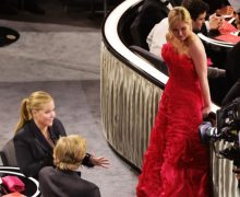Cinegiornale.net oscar-2022-amy-schumer-ha-affrontato-delle-minacce-di-morte-per-la-sua-battuta-su-kirsten-dunst-220x180 Oscar 2022: Amy Schumer ha affrontato delle minacce di morte per la sua battuta su Kirsten Dunst News  