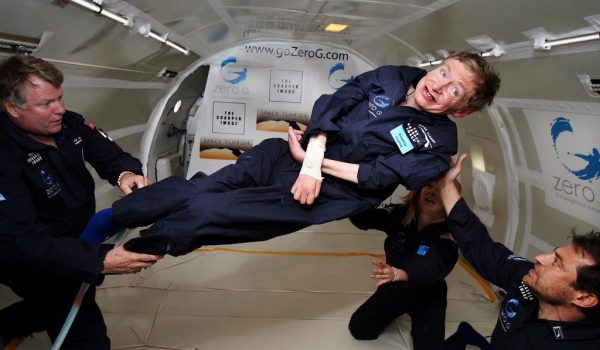 Cinegiornale.net stephen-hawking-ecco-le-migliori-apparizioni-nella-cultura-popolare-dello-straordinario-astrofisico-600x350 Stephen Hawking: ecco le  migliori apparizioni nella cultura popolare dello straordinario astrofisico News  
