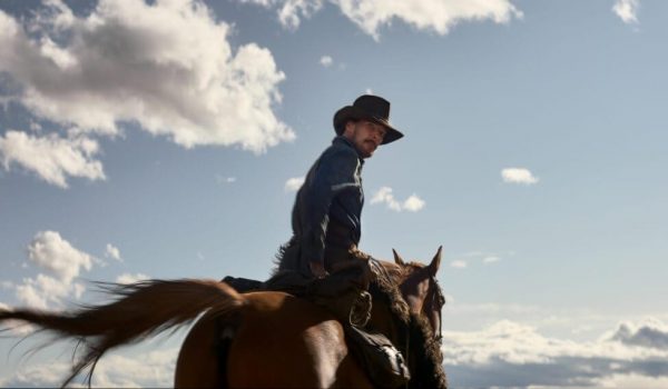 Cinegiornale.net the-power-of-the-dog-jesse-plemons-risponde-alle-critiche-di-sam-elliott-600x350 The Power of the Dog, Jesse Plemons risponde alle critiche di Sam Elliott News  