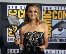 Cinegiornale.net thor-love-and-thunder-natalie-portman-racconta-la-sua-preparazione-fisica-per-il-film-220x180 Thor: Love and Thunder: Natalie Portman racconta la sua preparazione fisica per il film News  