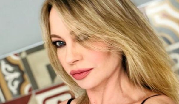 Cinegiornale.net anna-falchi-evviva-il-catcalling-pioggia-di-critiche-sui-social-video-600x350 Anna Falchi: “Evviva il catcalling”. Pioggia di critiche sui social [VIDEO] News  