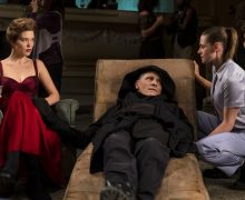 Cinegiornale.net crimes-of-the-future-kristen-stewart-rivela-di-non-sapere-la-trama-del-film-di-david-cronenberg-sul-set-ci-chiedevamo-cosa-stessimo-girando-220x180 Crimes of the future, Kristen Stewart rivela di non sapere la trama del film di David Cronenberg: ”Sul set, ci chiedevamo cosa stessimo girando” News  