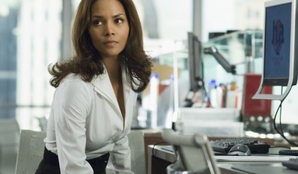 Cinegiornale.net halle-berry-recitera-nel-thriller-mother-land-diretto-da-alexandre-aja-600x350 Halle Berry reciterà nel thriller Mother Land diretto da Alexandre Aja News  